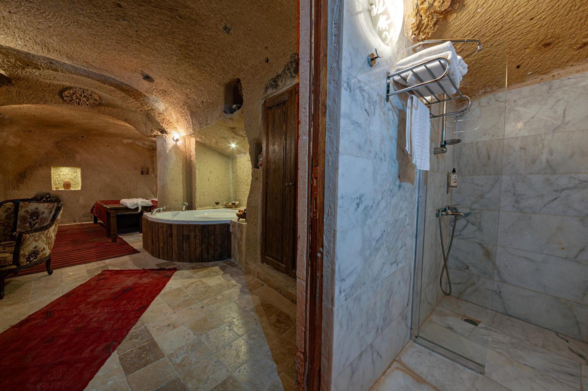 Bed and Breakfast Shiraz Cave Cappadocia Ургуп Экстерьер фото